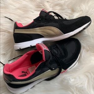Puma sneakers